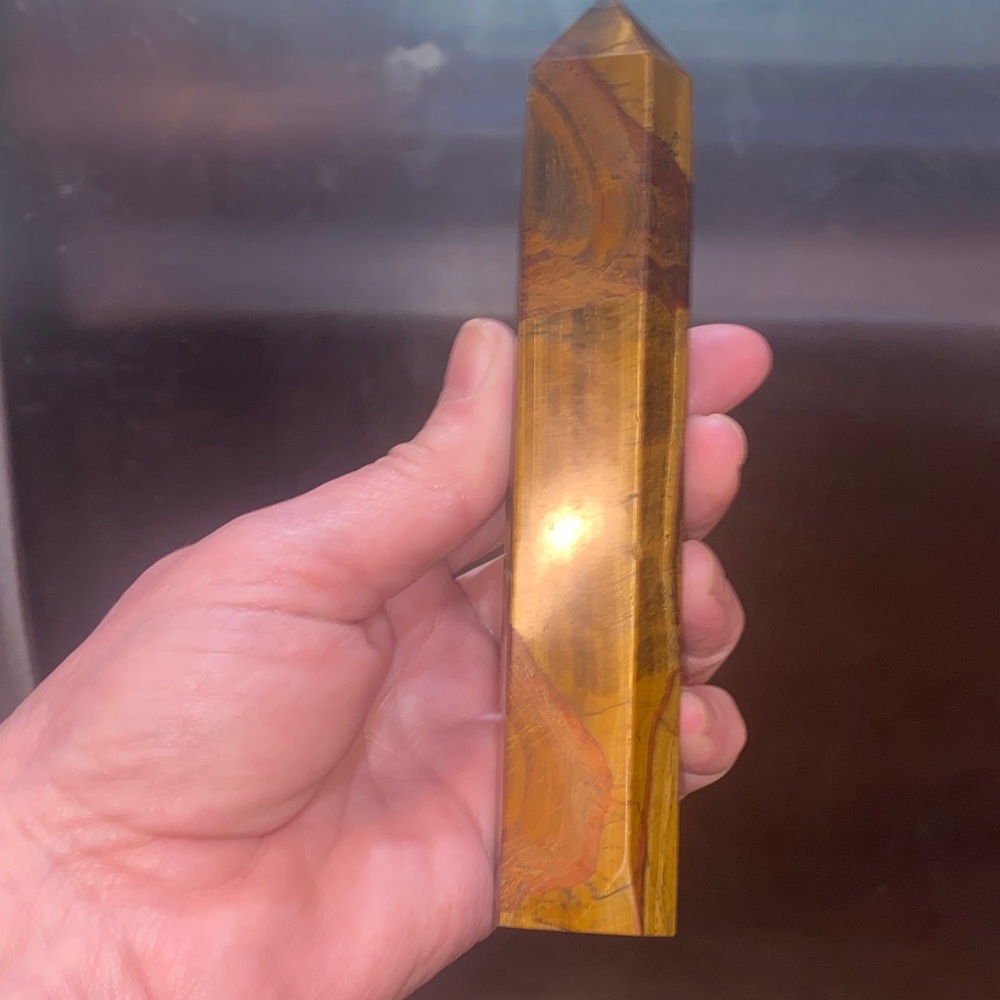 Golden Brown Crystal Tower